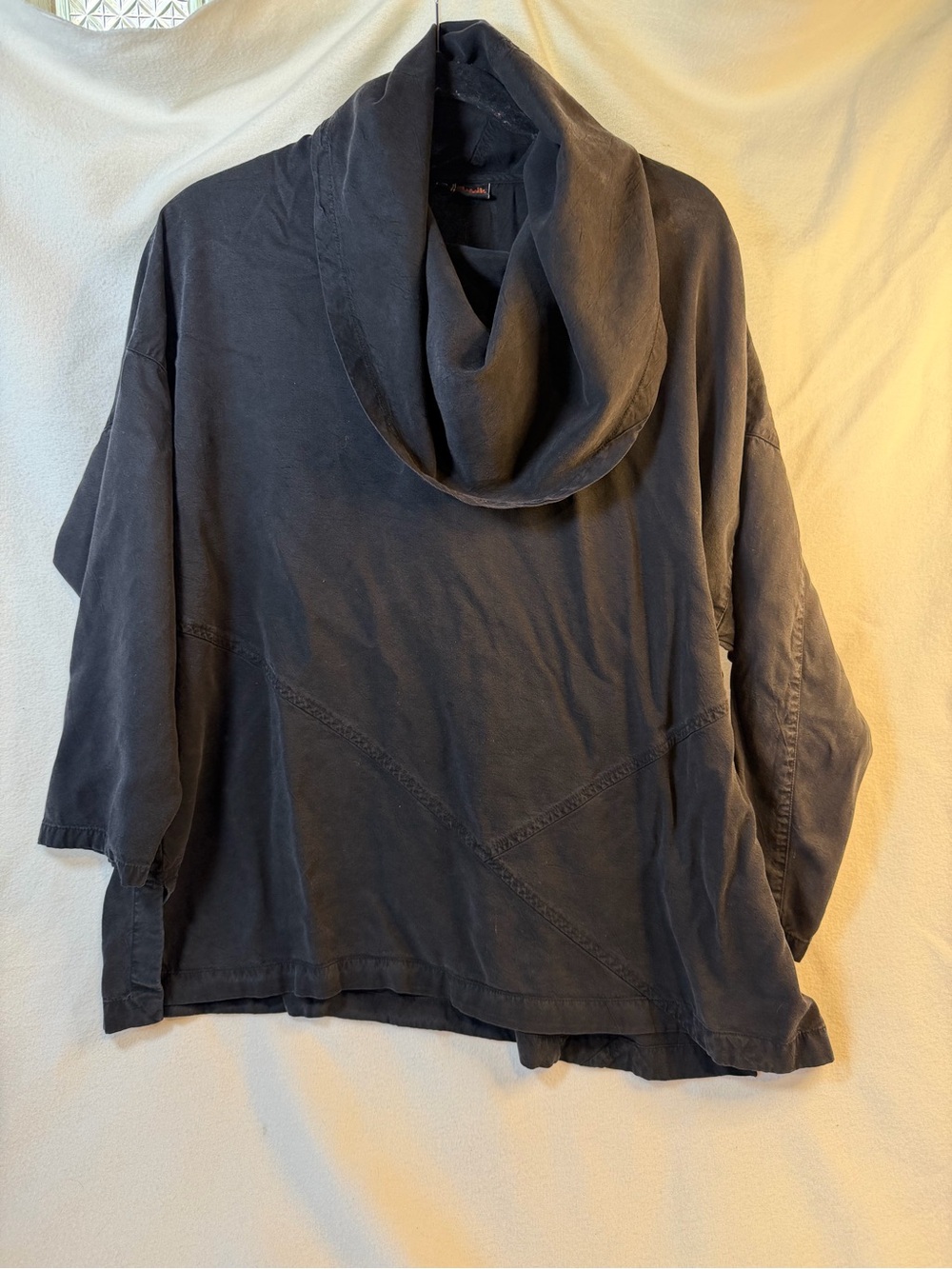 Tianello Lagenlook Cowl Neck Tunic Womens M Black Tencel Art to Wear Oversized